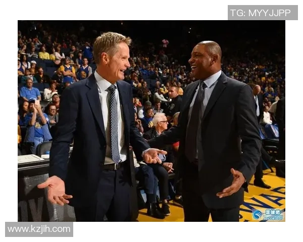 现役足球明星与他们所效力的顶级俱乐部全景解析